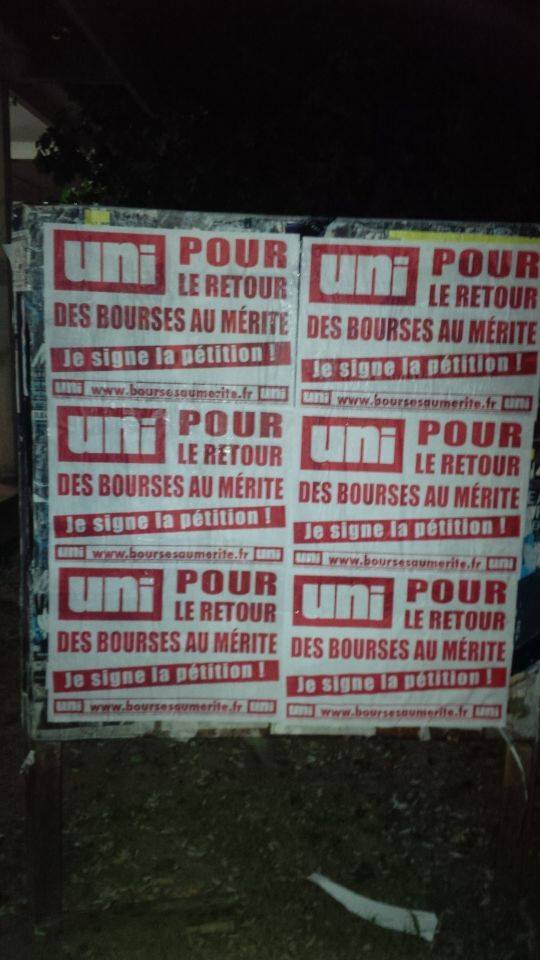 Image Collage pour réclamer le retour des bourses au mérite !