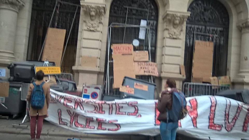 Image Sciences Po Lille bloquée