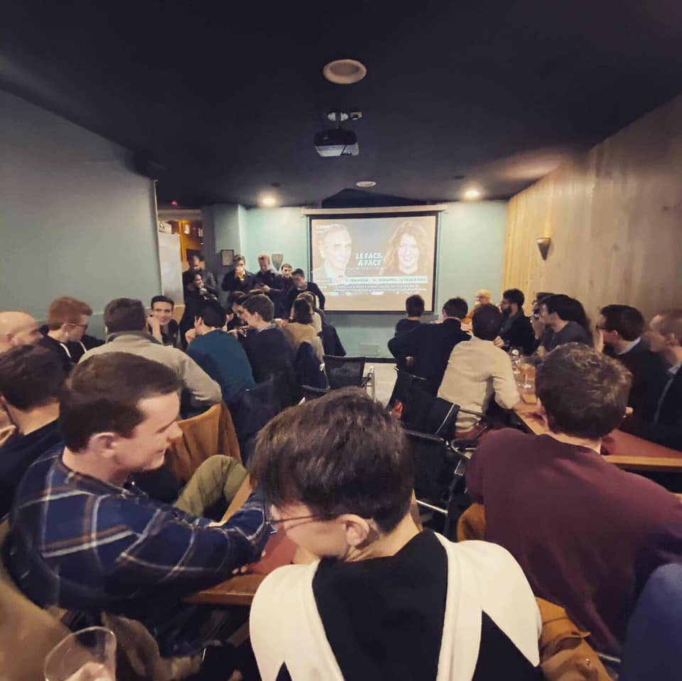Image L’UNI organise la retransmission du débat Zemmour VS Schiappa