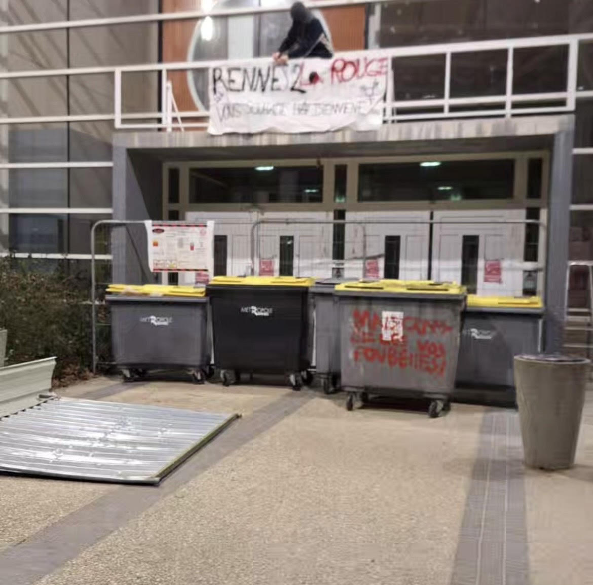Image Perturbations, dégradations et blocages dans les universités rennaises